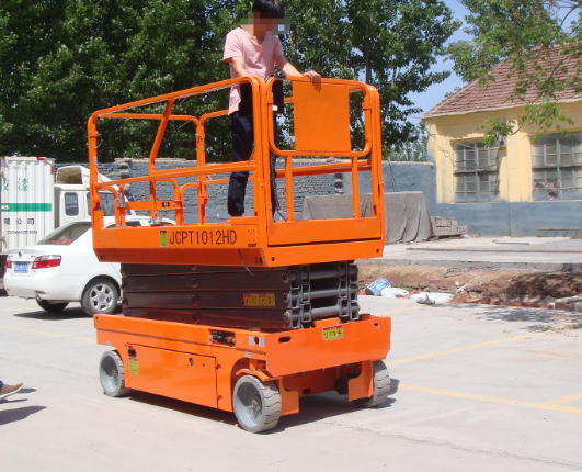 万宁移动式升降平台规格与使用规范